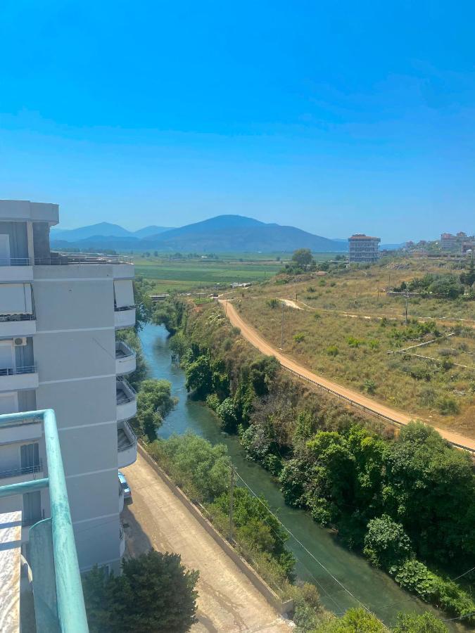 El Rio Apartments ซารานเดอ ภายนอก รูปภาพ