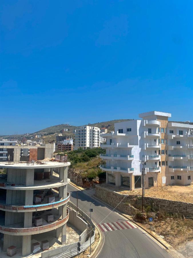 El Rio Apartments ซารานเดอ ภายนอก รูปภาพ